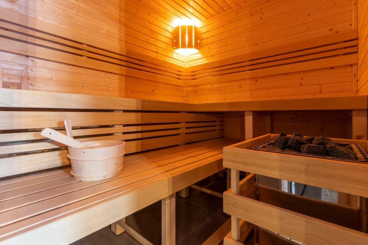 Restaurace Penzion Pod Sumarnikem Tvarozna Lhota 외부 사진